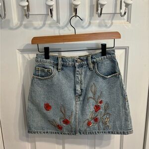 Aritzia Jeanskirt